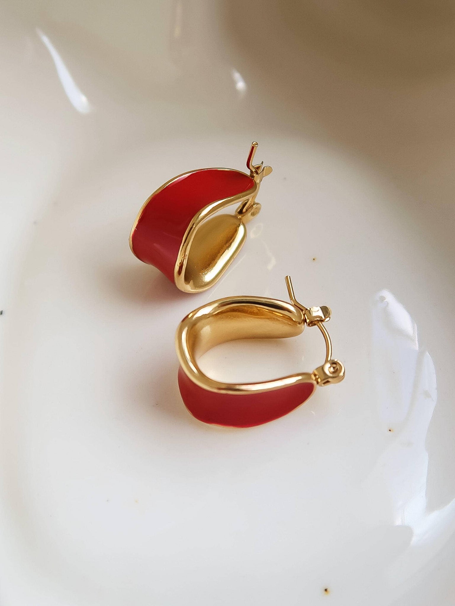Maya Enamel Hoop
