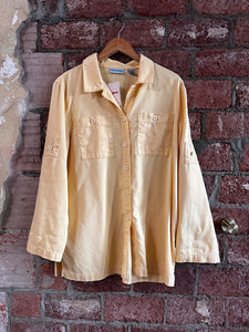 Vintage Button-Up 10
