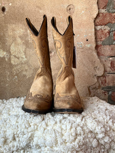 Vintage Taupe Boot - Size 7.5