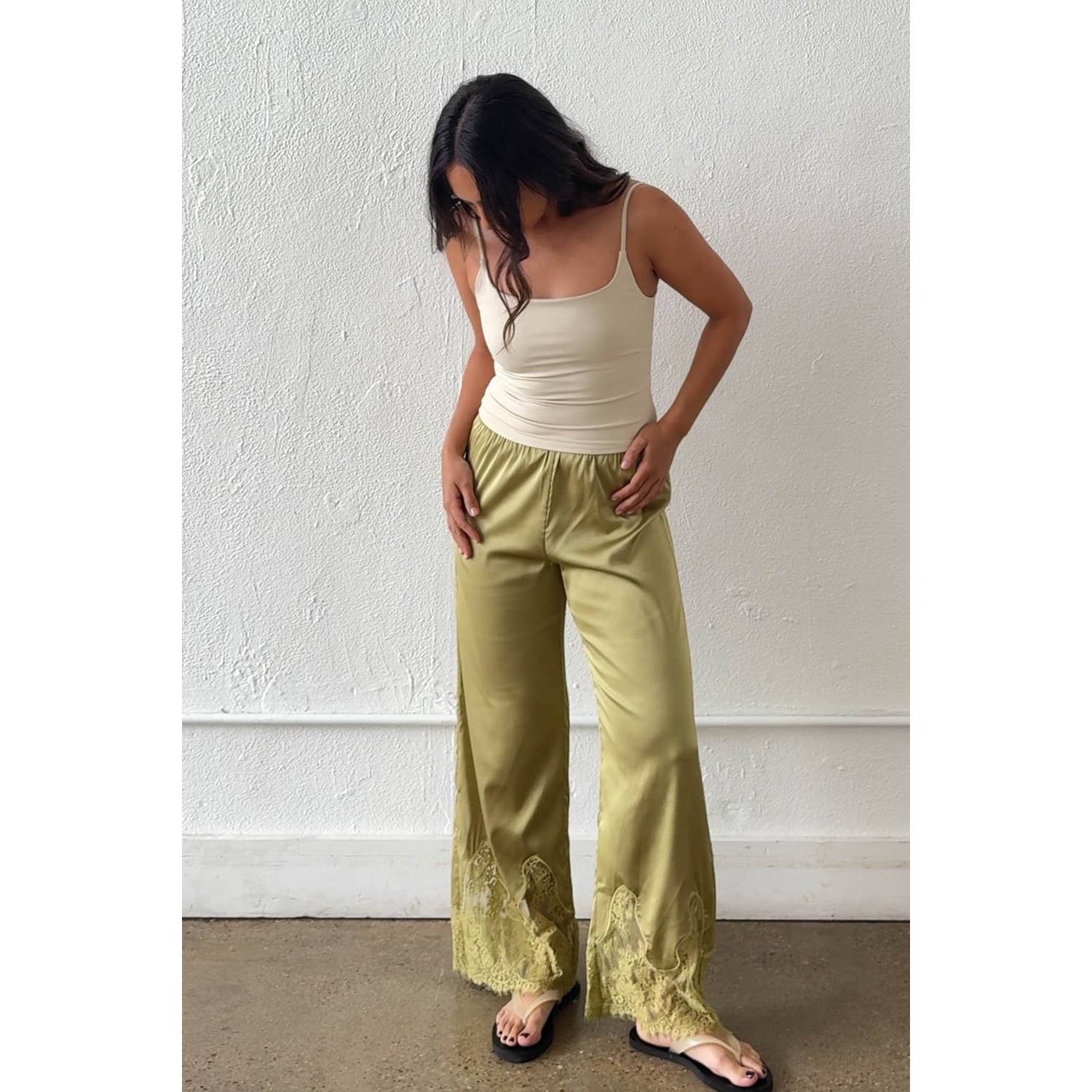 Aaliyah Olive Satin Lace-Trim Pants | Umber – umber