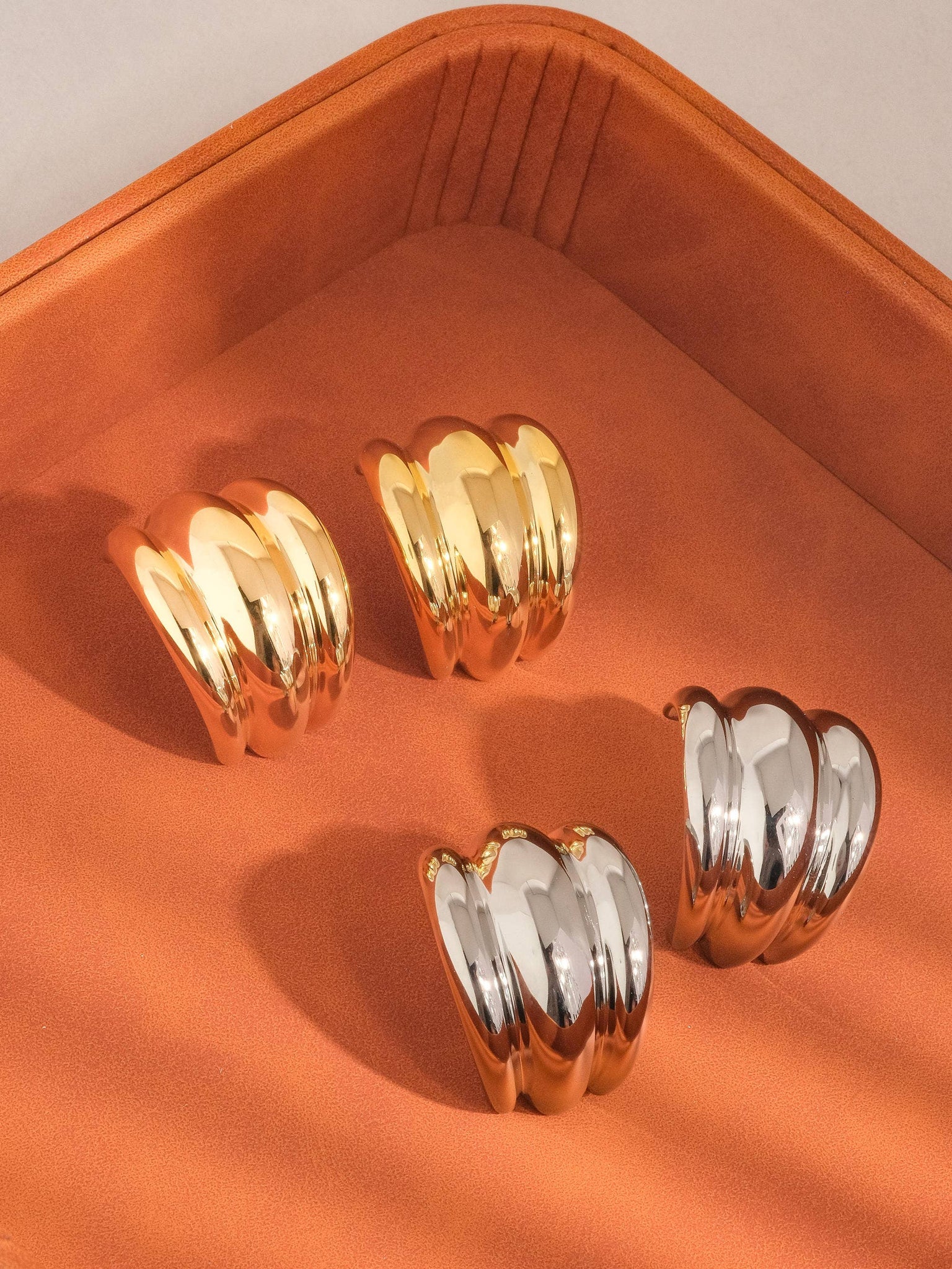 Quinn Spiral Earring