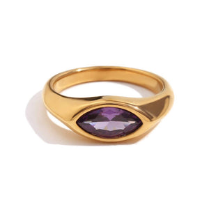 Monroe Ring in Amethyst