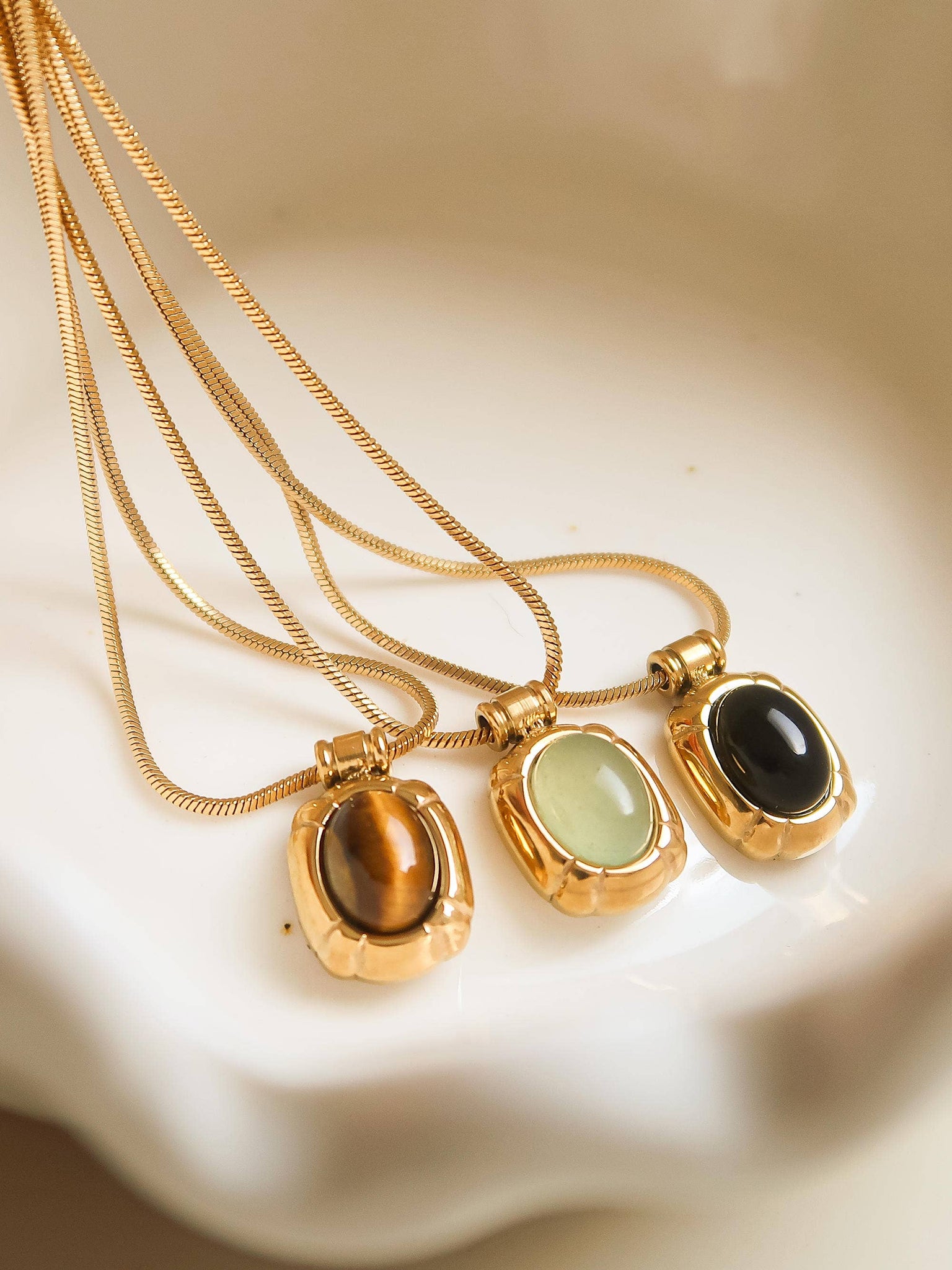 Eden Agate Necklace