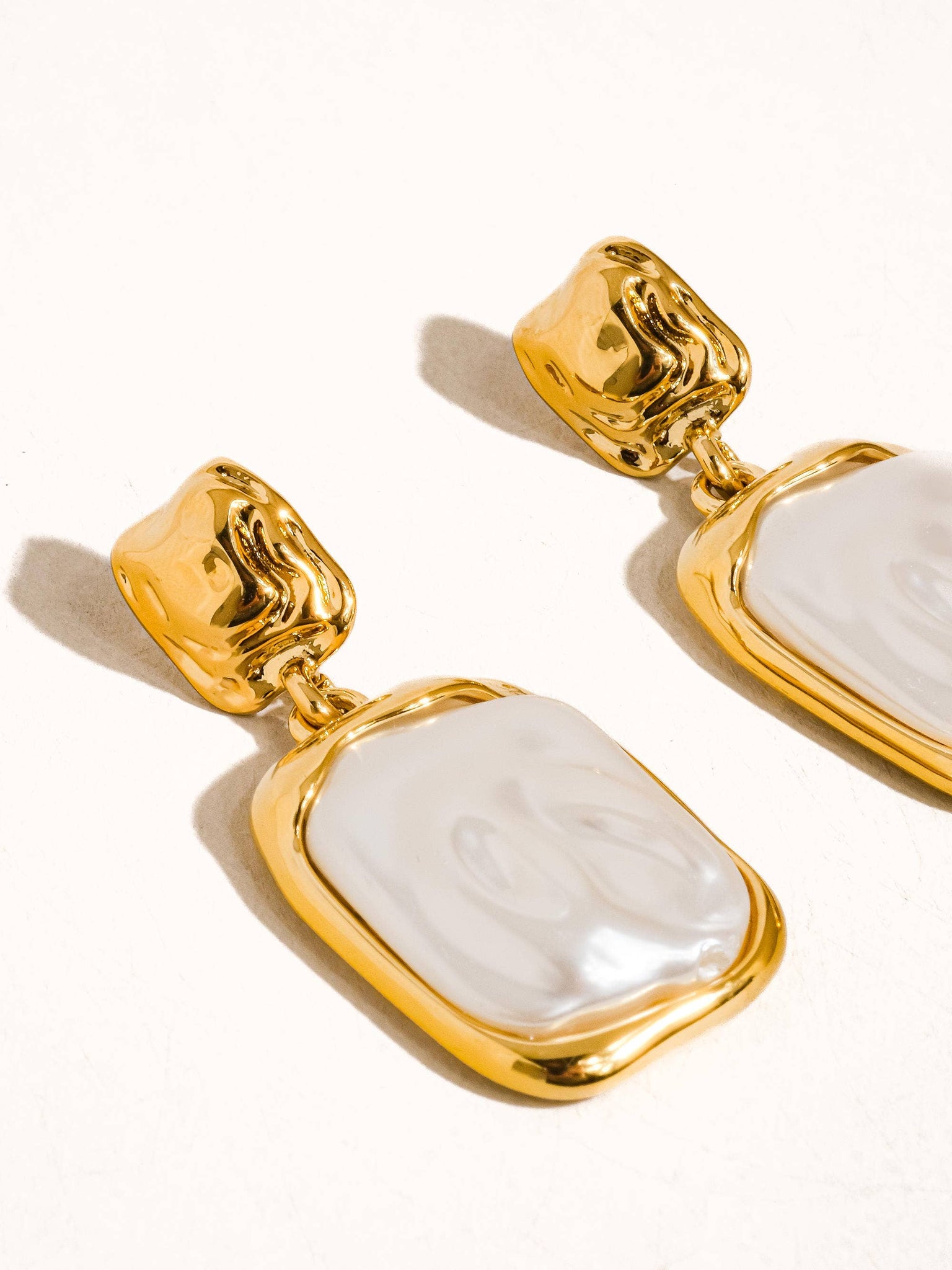 Cerce Earring